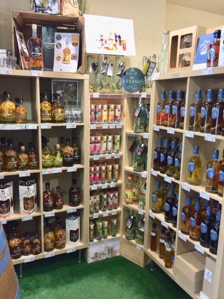 rhums arrangés en centre ville Le Neubourg